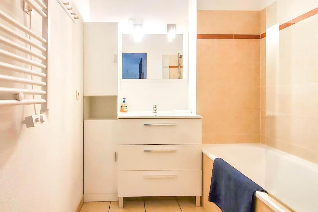 *Le Carpe Diem, Appartement 2 Chambres, Piscine, 2 Parking, Clim* Montpellier Ngoại thất bức ảnh